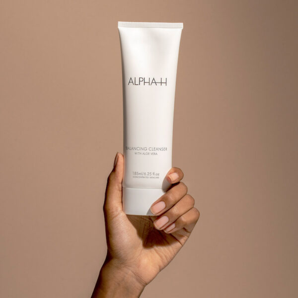 Balancing Cleanser 185ml - Afbeelding 3