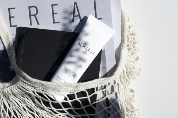 Daily Essential Moisturiser SPF50+ 50ml - Afbeelding 3